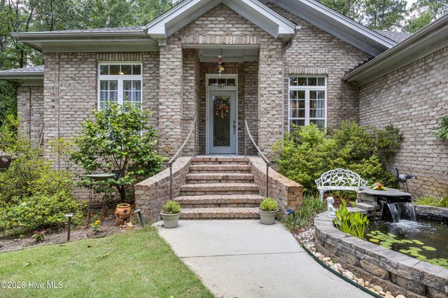 665 Jackeys Creek Lane SE, Leland, NC 28451