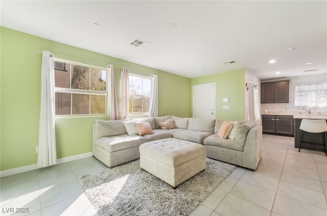 701 Pickled Pepper Place, Henderson, NV 89011