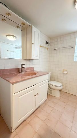 4954 S Kedvale Avenue Garden, Chicago, IL 60632