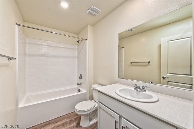 4706 Turquoise Cliffs Avenue, Las Vegas, NV 89141