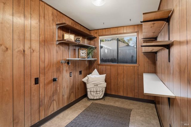 329 Jones St, Ukiah, CA 95482