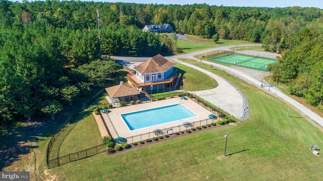 TRAVELLERS, Mineral, VA 23117