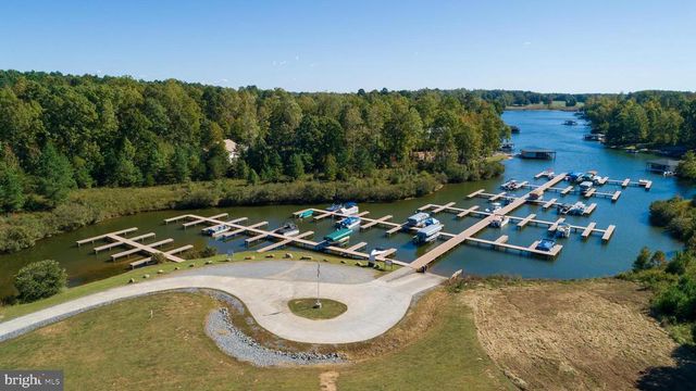 TRAVELLERS, Mineral, VA 23117