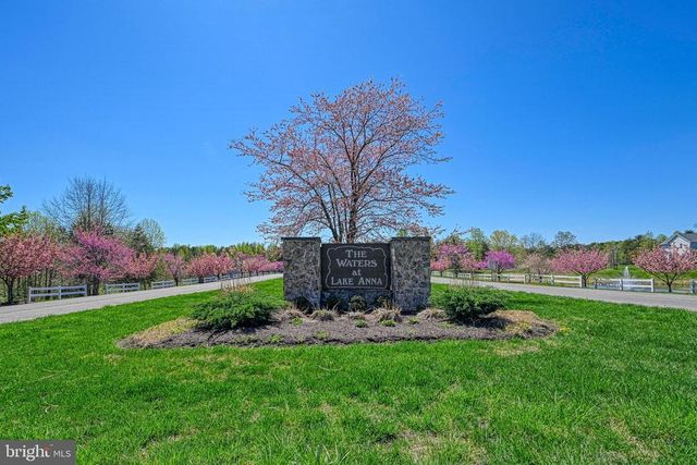 TRAVELLERS, Mineral, VA 23117