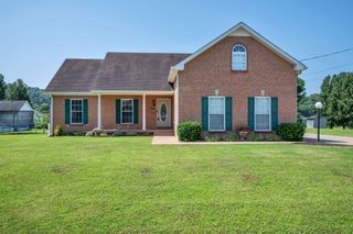 567 Bluff View Dr, Pegram, TN 37143