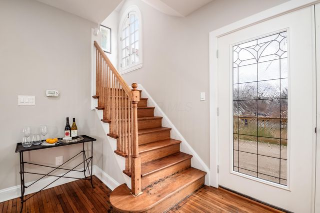 214 Parkwood Avenue, Columbus, OH 43203