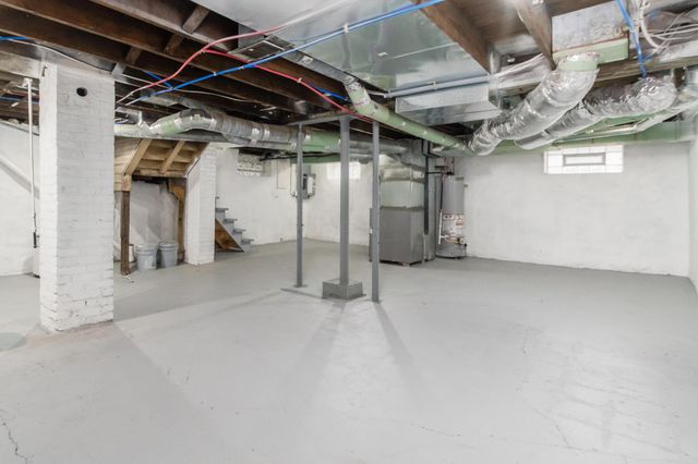 214 Parkwood Avenue, Columbus, OH 43203