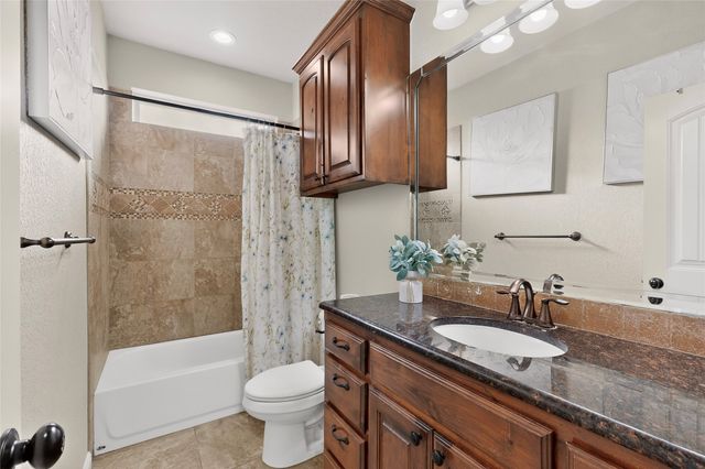 3443 Abes Landing Drive, Granbury, TX 76049