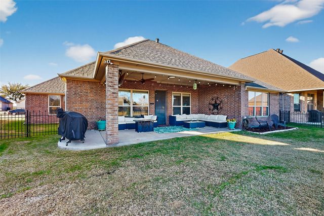 3443 Abes Landing Drive, Granbury, TX 76049
