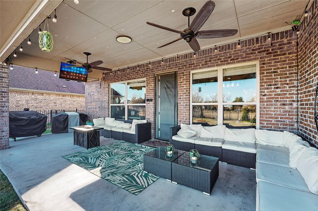 3443 Abes Landing Drive, Granbury, TX 76049