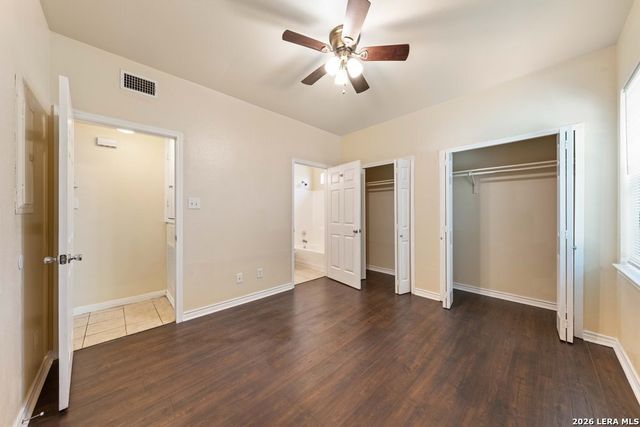 518 Dukeway Apt 1, Universal City, TX 78148