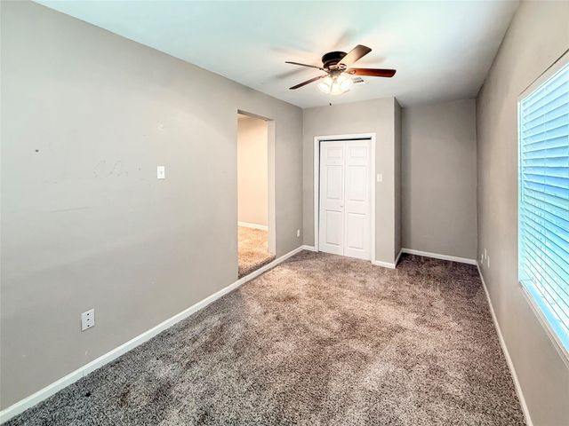 1001 Ridgecrest Street, Angleton, TX 77515