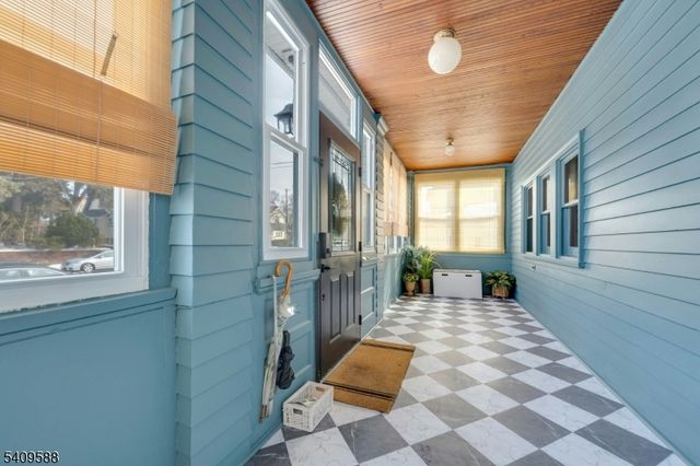 214 Trenton Ave, Clifton City, NJ 07011