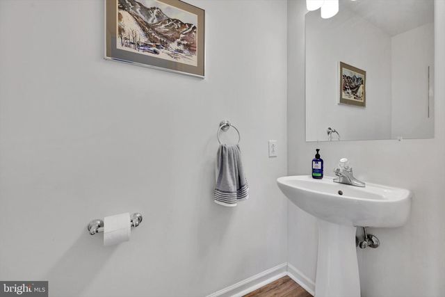 29 WALNUT DR E, Bernville, PA 19506