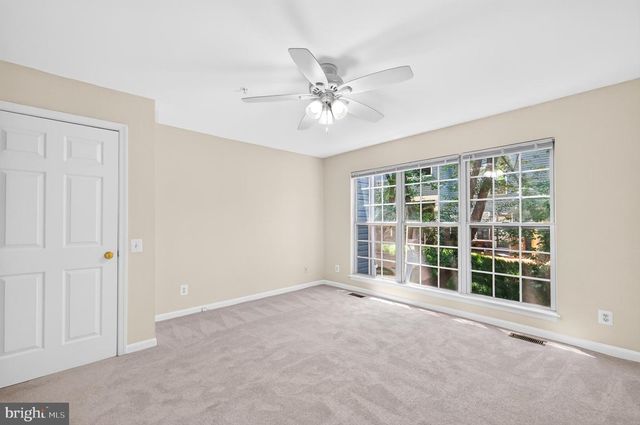 2293 VILLAGE CROSSING RD, Falls Church, VA 22043