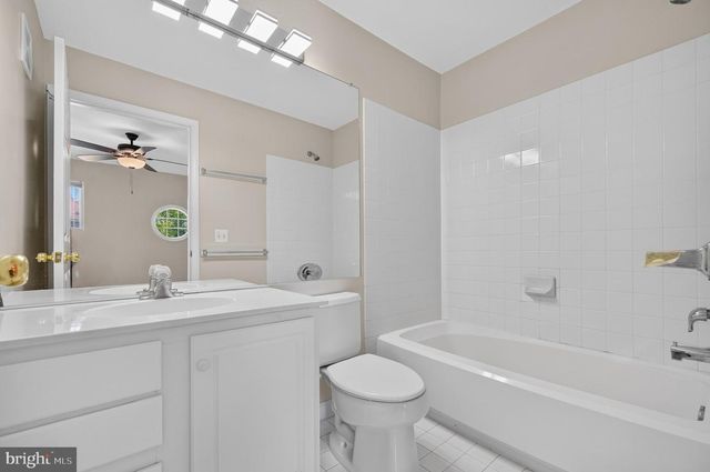 2293 VILLAGE CROSSING RD, Falls Church, VA 22043