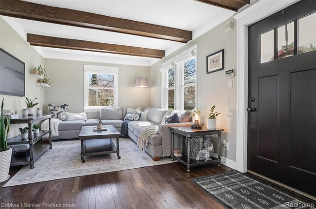 1302 Butternut Avenue, Royal Oak, MI 48073