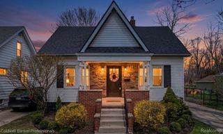 1302 Butternut Avenue, Royal Oak, MI 48073