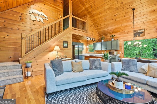 22 Evening Shade Trail, Mineral Bluff, GA 30559