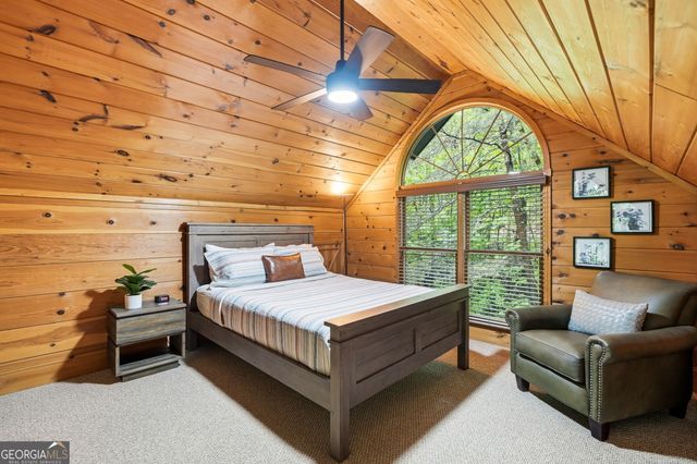 22 Evening Shade Trail, Mineral Bluff, GA 30559