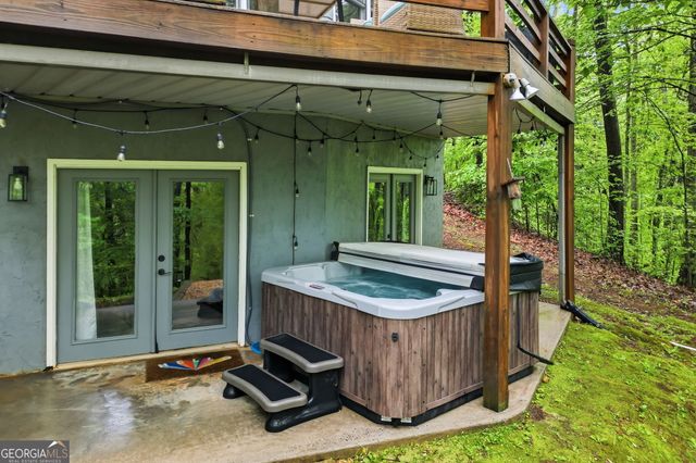 22 Evening Shade Trail, Mineral Bluff, GA 30559