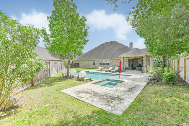 28019 Hollyfare Drive, Katy, TX 77494