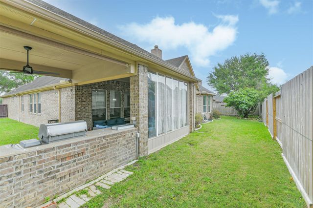 28019 Hollyfare Drive, Katy, TX 77494