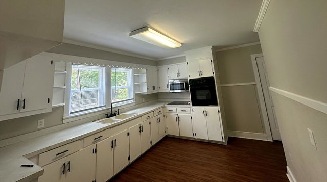 295 Hodgesville, Dothan, AL 36301
