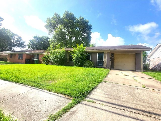 5514 S Acres Drive, Houston, TX 77048