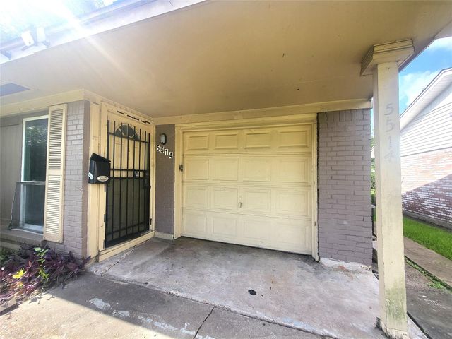 5514 S Acres Drive, Houston, TX 77048