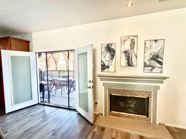 5873 Montery Place, Palmdale, CA 93552