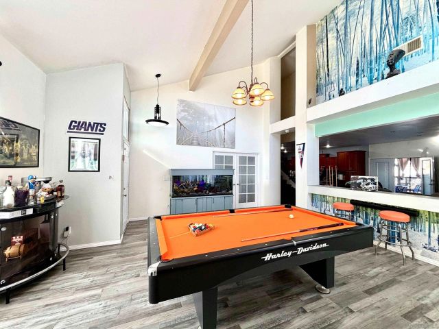 5873 Montery Place, Palmdale, CA 93552