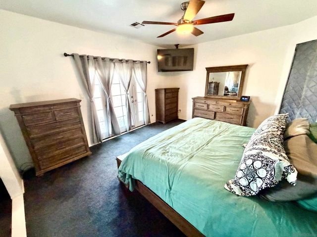 5873 Montery Place, Palmdale, CA 93552