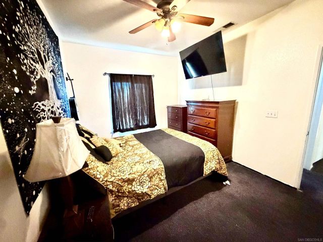 5873 Montery Place, Palmdale, CA 93552