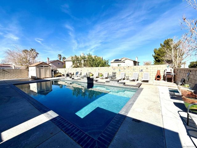 5873 Montery Place, Palmdale, CA 93552