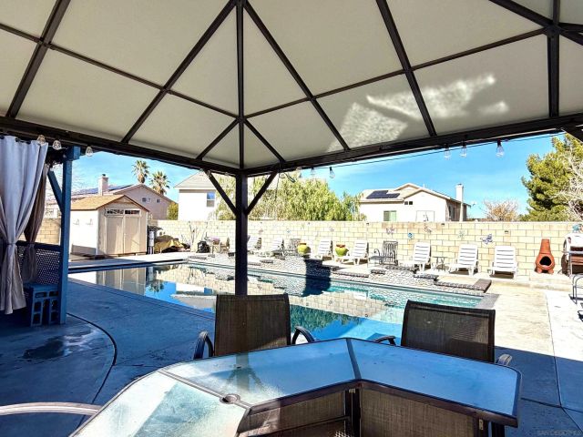 5873 Montery Place, Palmdale, CA 93552