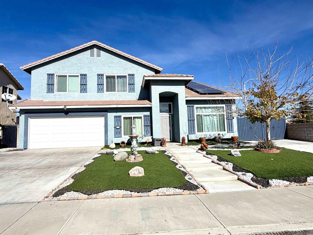 5873 Montery Place, Palmdale, CA 93552