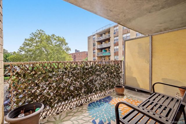 11 Park Avenue 4M, Mount Vernon, NY 10550