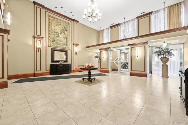 11 Park Avenue 4M, Mount Vernon, NY 10550