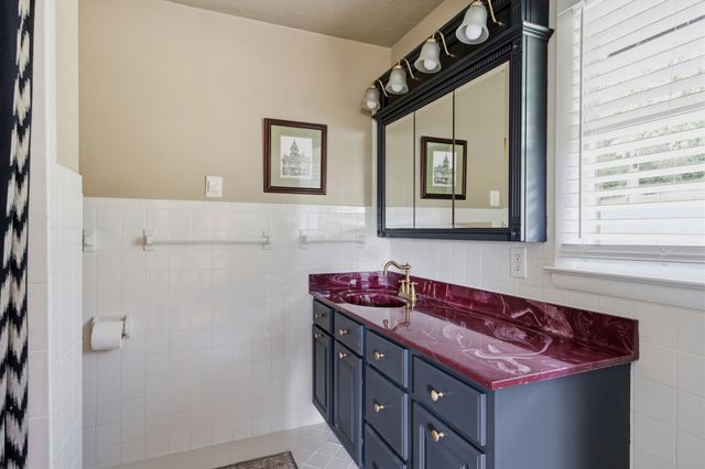 225 Peeler Trl, Madison, TN 37115