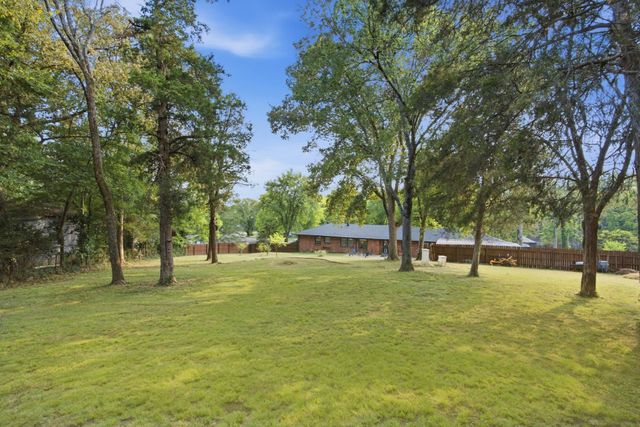 225 Peeler Trl, Madison, TN 37115