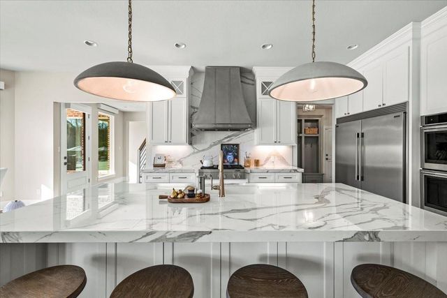 9110 Bear Creek Drive, Kountze, TX 77625