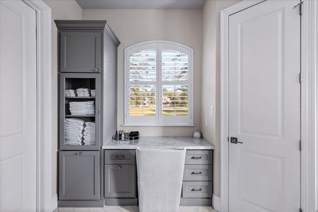 9110 Bear Creek Drive, Kountze, TX 77625