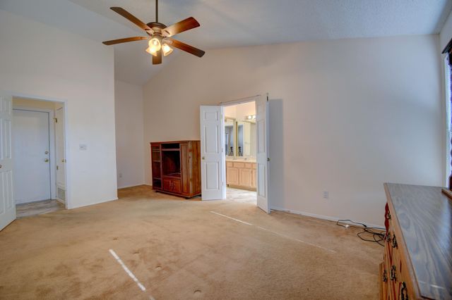 6908 Sweetbrier Avenue NW, Albuquerque, NM 87120