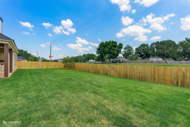 531 Cocodrie Drive, Bossier City, LA 71112