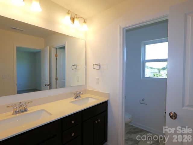 2718 Yeager Drive NW, Concord, NC 28027