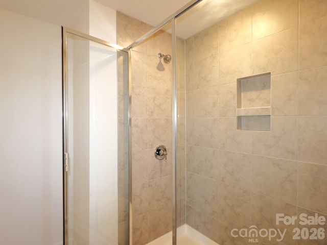 2718 Yeager Drive NW, Concord, NC 28027
