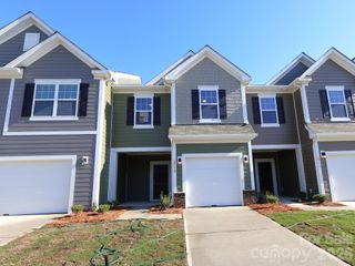 2718 Yeager Drive NW, Concord, NC 28027
