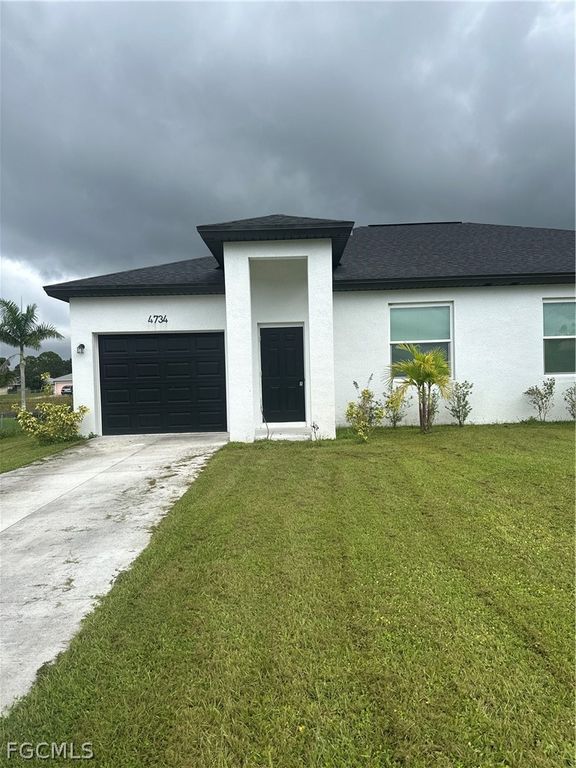 4734 22nd ST SW, Lehigh Acres, FL 33973