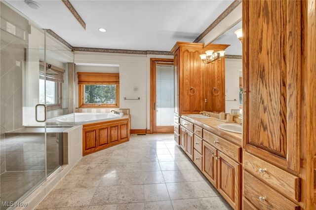 23855 W Rim Drive, Columbia Station, OH 44028